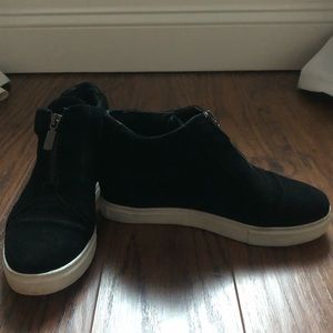 Blondo Hidden Wedge Black Waterproof Suede Sneaker